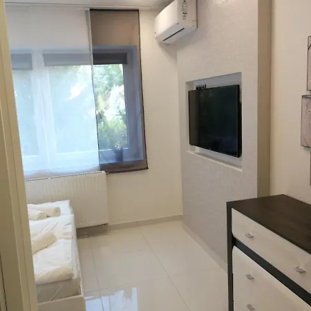 Aqua Solar Apartmanhaz Aparthotel *