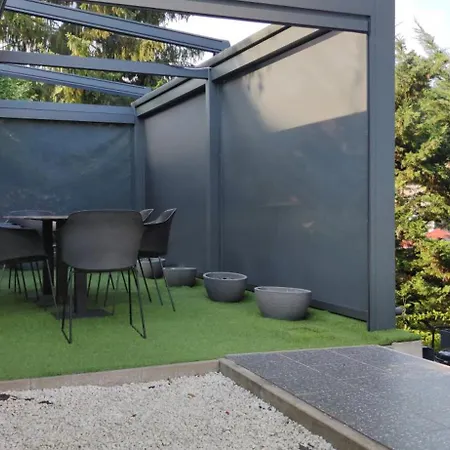 Aqua Solar Apartmanhaz Lägenhetshotell 4*