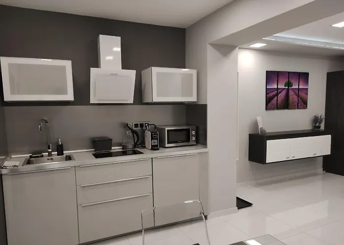 Aqua Solar Aparthotel 4*